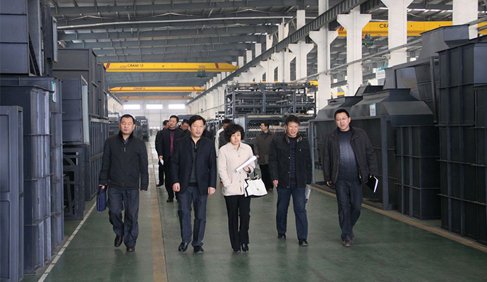 杨萍副市长莅临兰迪机器生产制造厂进行调研