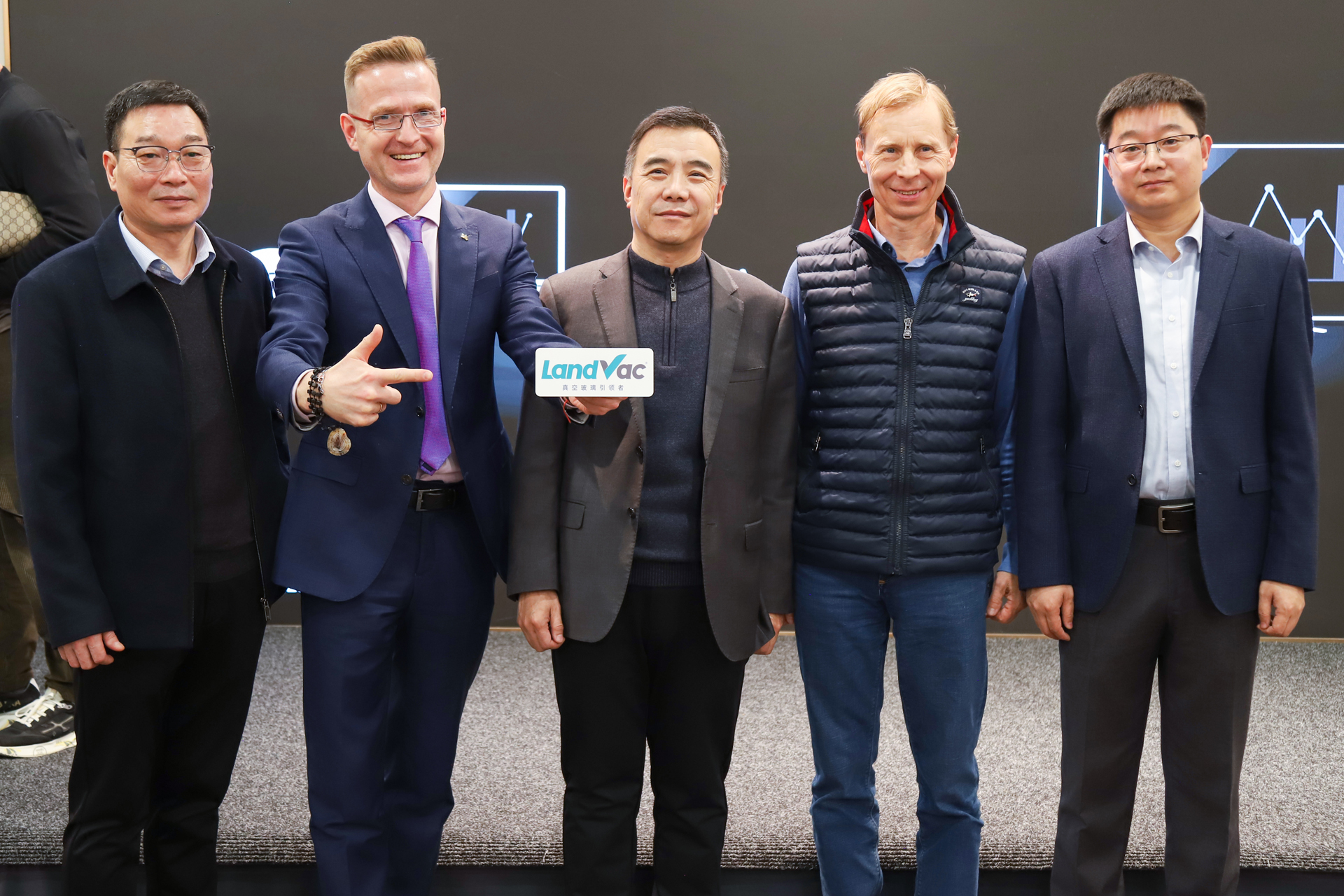 1773631582327779VaEh.jpg 14.jpg